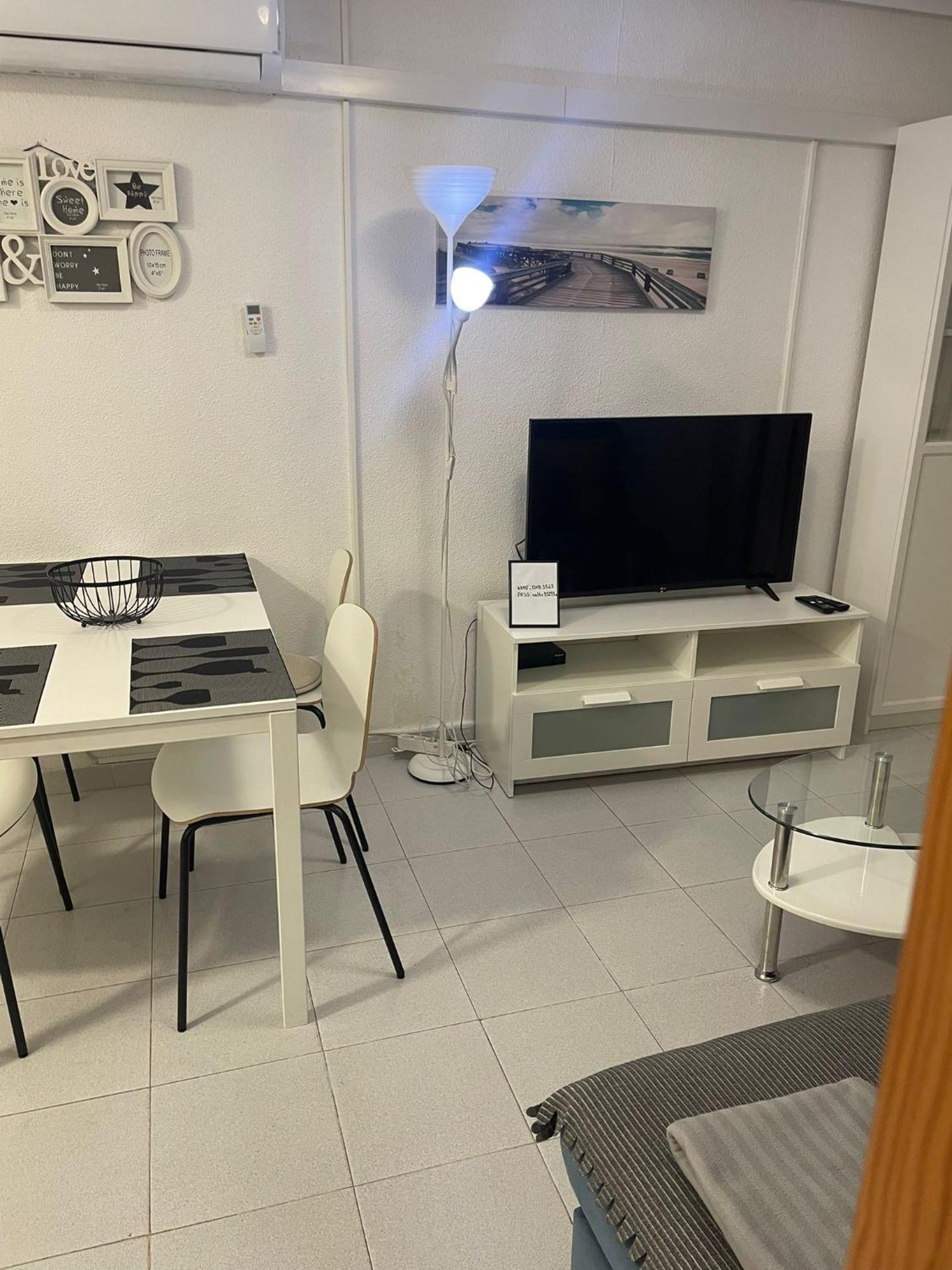 Spacious Apartment Torrevieja Extérieur photo